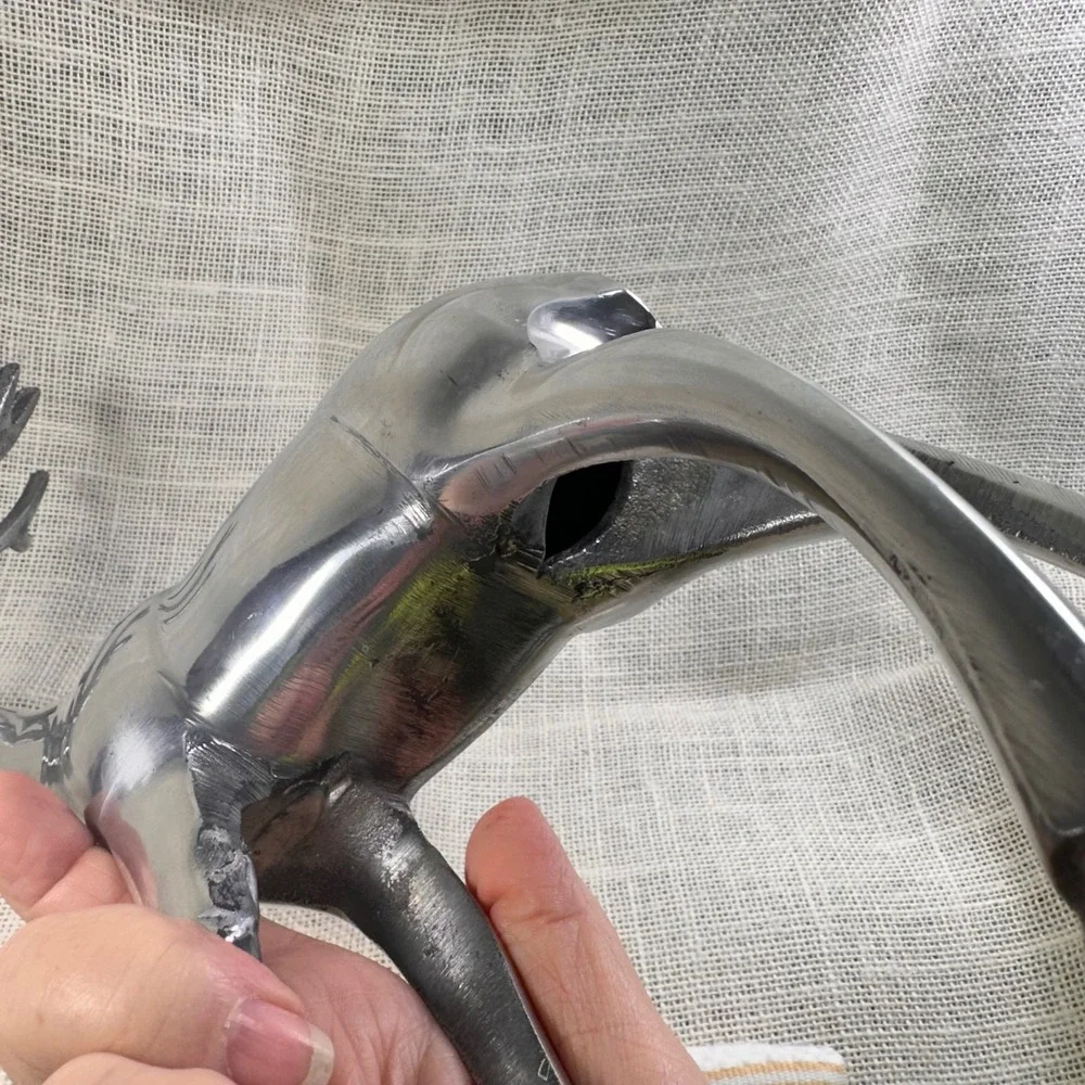 N/A modern polished
